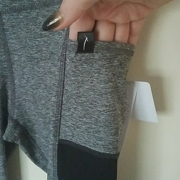 X by Gottex athletic capri pants with pockets, NWT - Picture 6 of 7